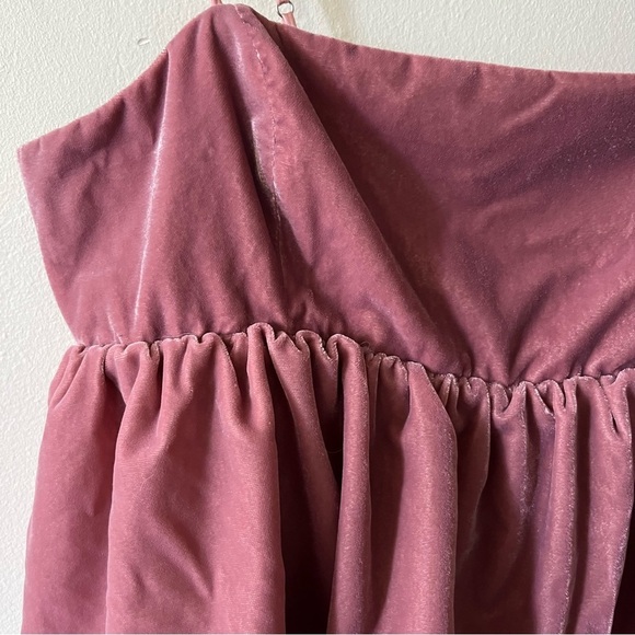 Urban Outfitters Olivia Velvet Tiered Peplum Cami Women’s Size XL - Picture 5 of 13